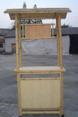 小屋党下のキャビネットの棚の腰掛けが付いているタケ熱帯Tiki棒220x160cm