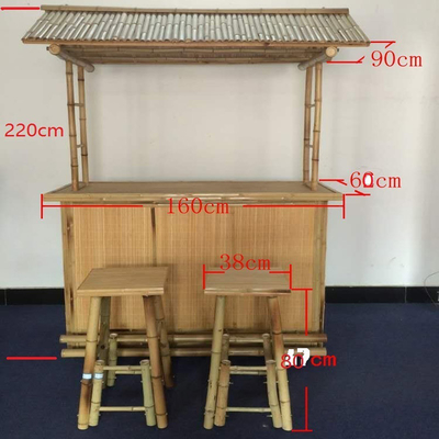 キャビネットおよびドアが付いている党浜のTiki屋内屋外棒
